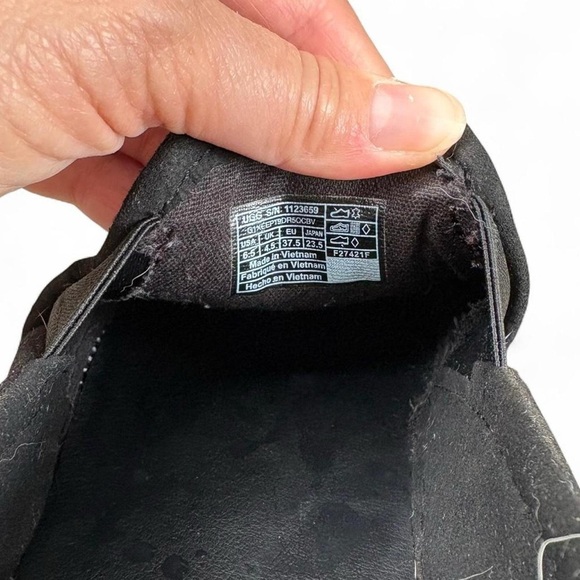 UGG Black Slip-On Shoes - Picture 6 of 6